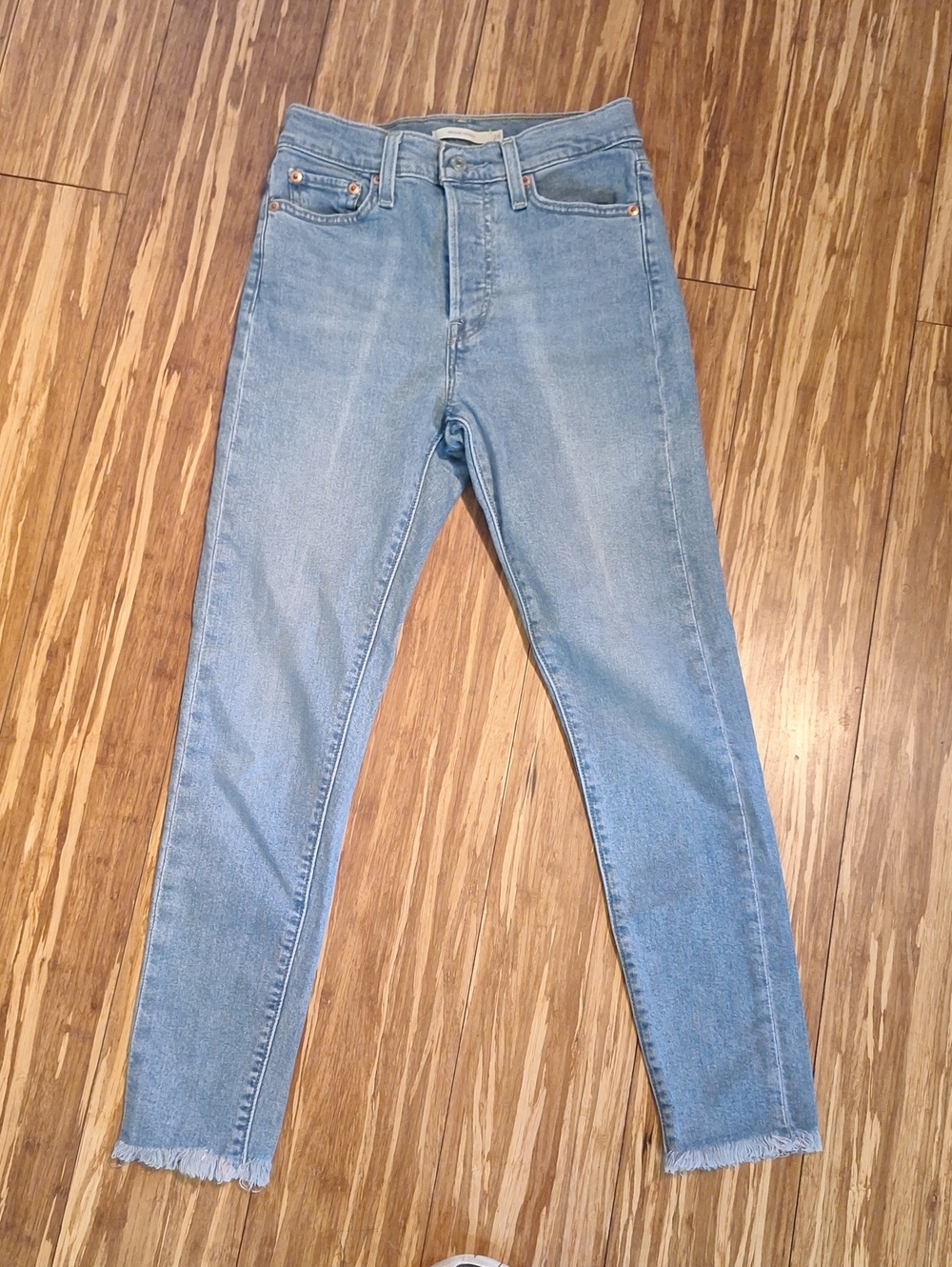 Levis Womens Wedgie Skinny Jean Size 26